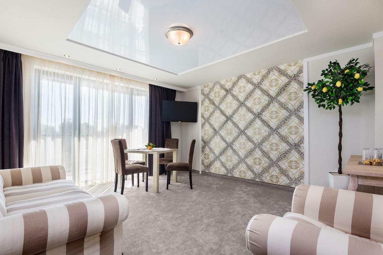 فارنا Opu Boutique Hotel المظهر الخارجي الصورة